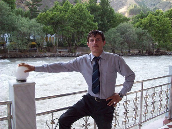 Хушбахт Хакимов