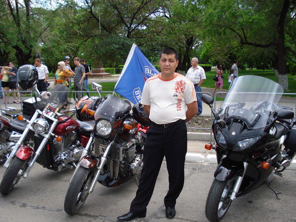 Джамшит Джораев