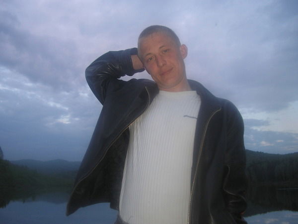 Николай Фролов