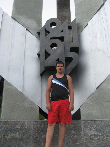 Миша Черногород