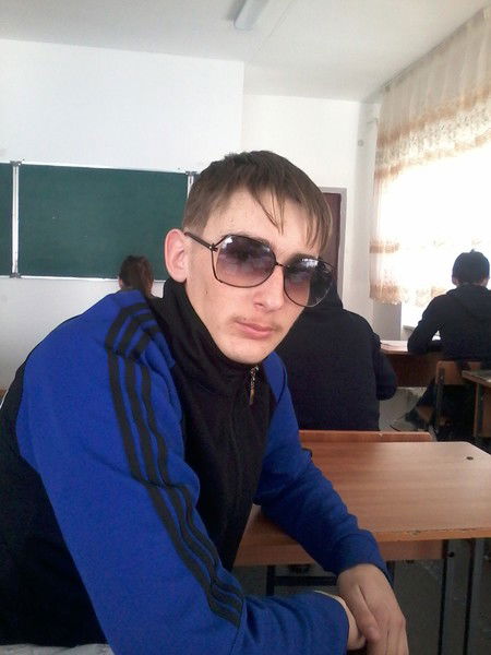 Владимир Виеру