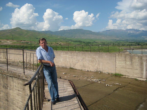 Андрей Мануилов