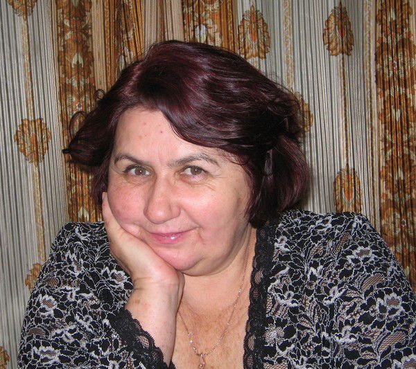 Алла Митова