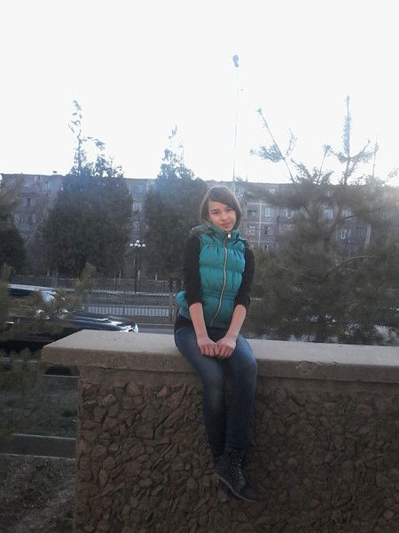 __Кареглазка__ ..