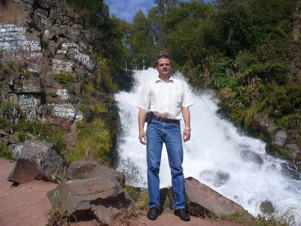 Слава Секисов