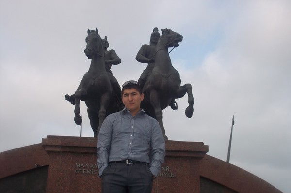 Канат Алипбаев