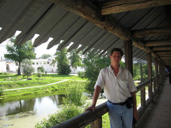 Дмитрий Плотников