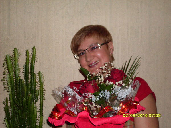 Елена Кандиева