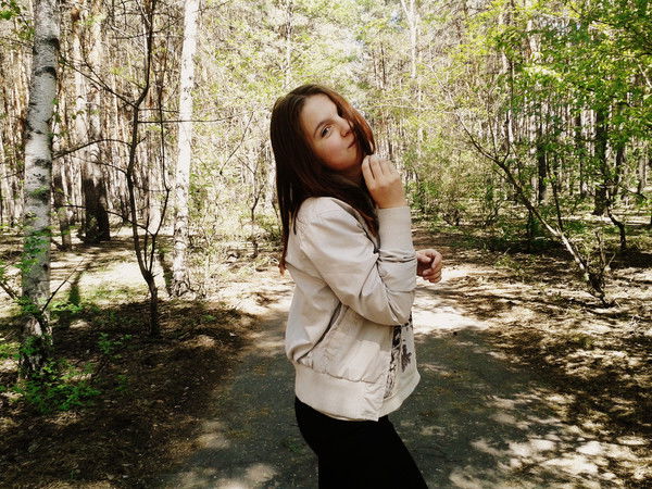 Надя Зверева