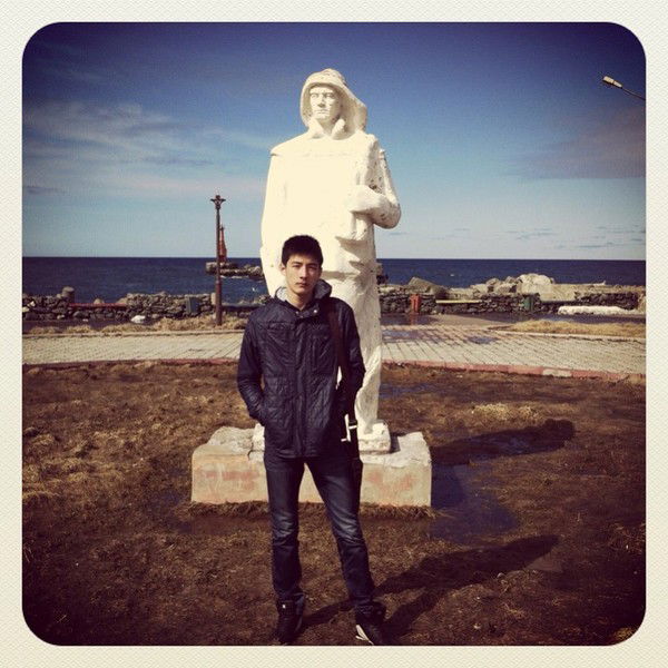 Александр Булатов