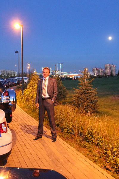 Анатолий Бобров