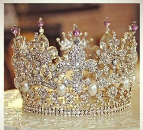 Зауре Ерматова