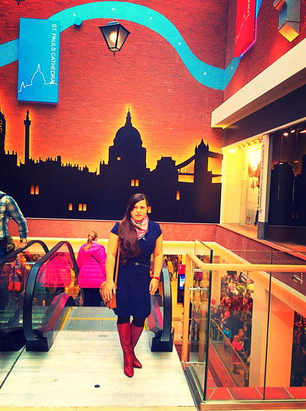 Елена Сандалова