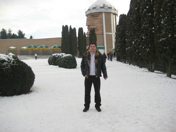 Александр Книженцев