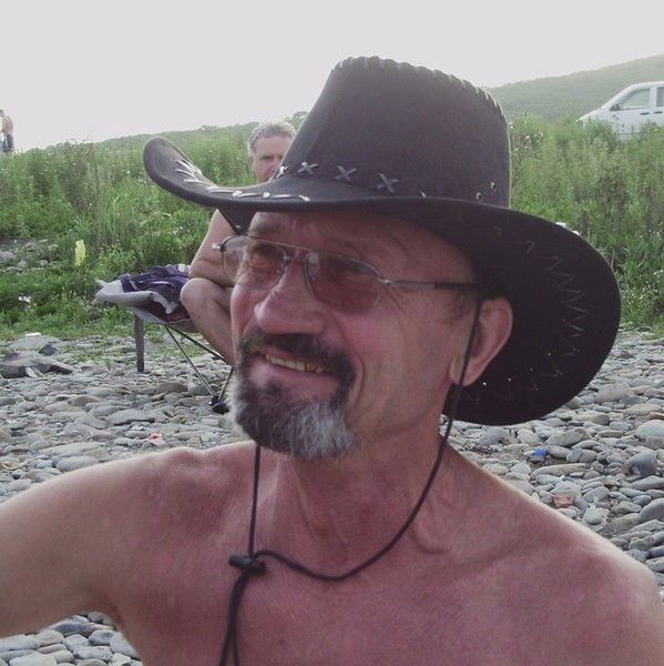 Александр Твердохлеб