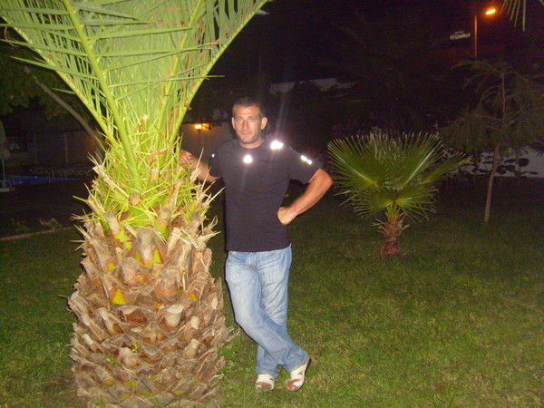 Арман Бабаханян