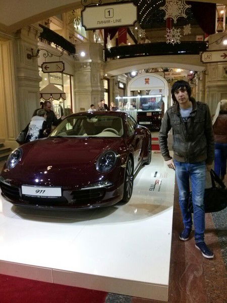 (((Ваха Хакимов)))