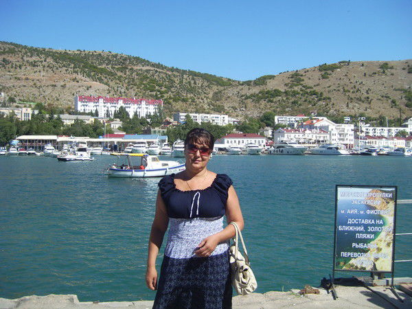 Лена Пономаренко