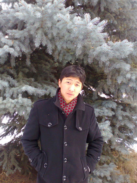 Улан Максатов