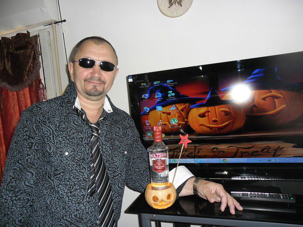 Влад Кольцов