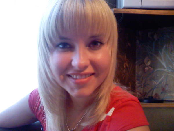 Елена Уперовец