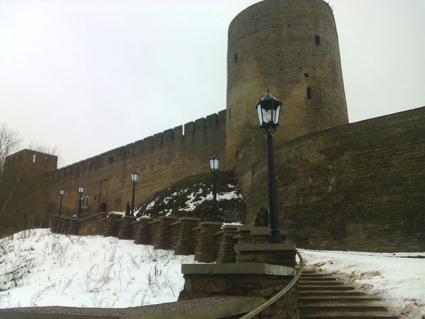 Неизвестно Неизвестно