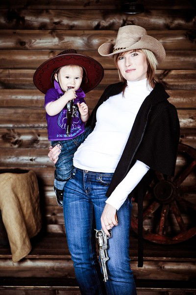 Юля Сударикова