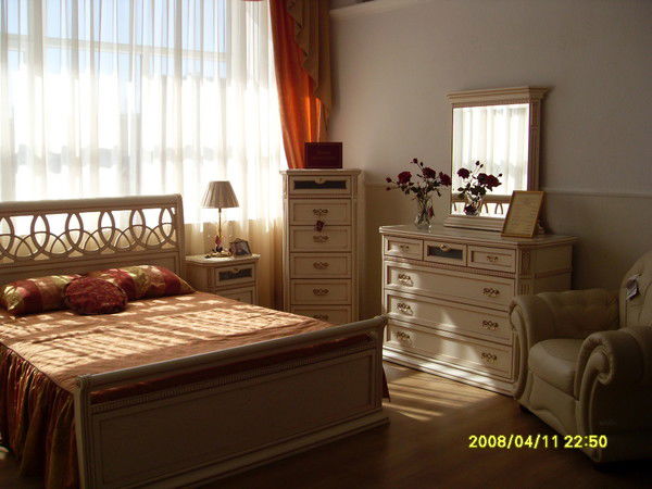 Университетская Набережная