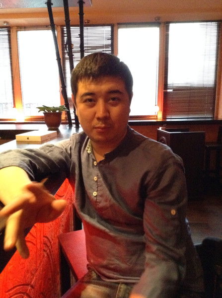 Мирбек Апесов