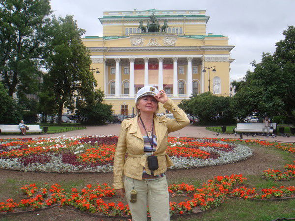 Надя Васильева