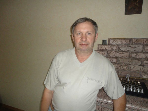 Эдуард Романов