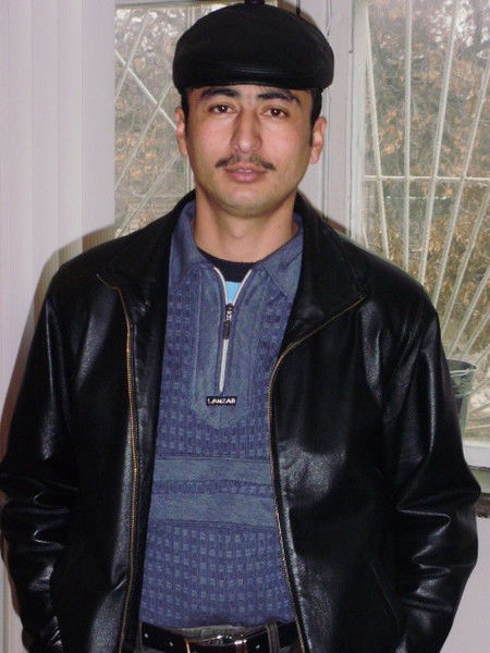 Аброр Мехмонов