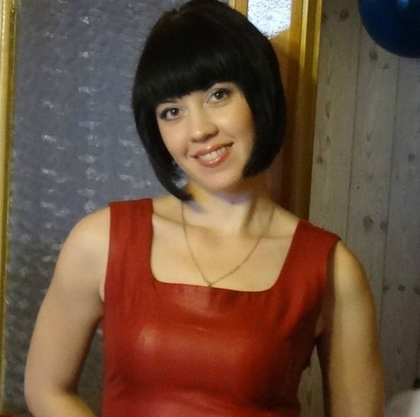 Елена Елена