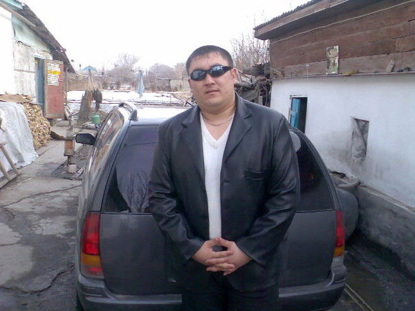 Александр Пак