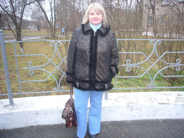 Света Светикова