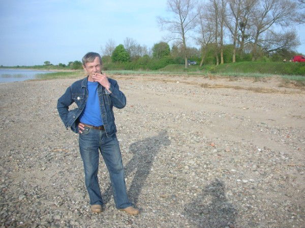 Евгений Новиков