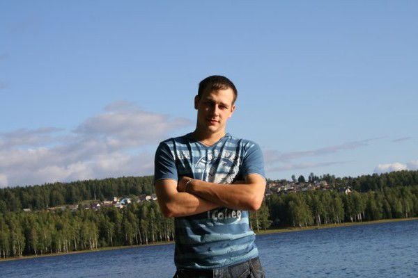 Евгений Кулаков