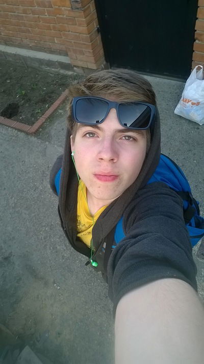 Жека Парфенов