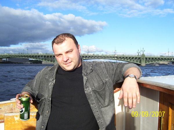 Дмитрий Ковалев