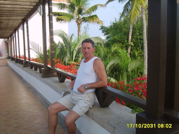 Виктор Захаров