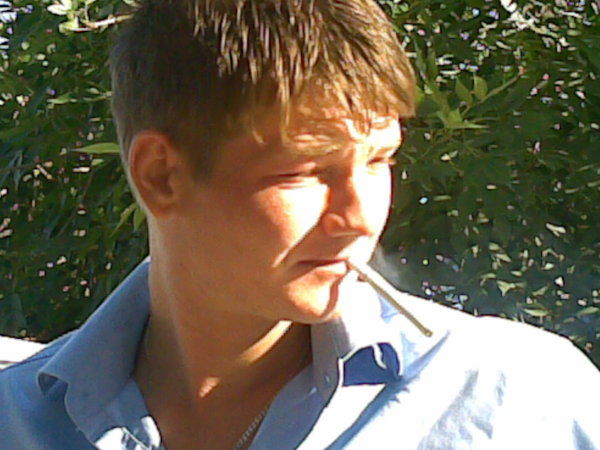 Игорь Попов