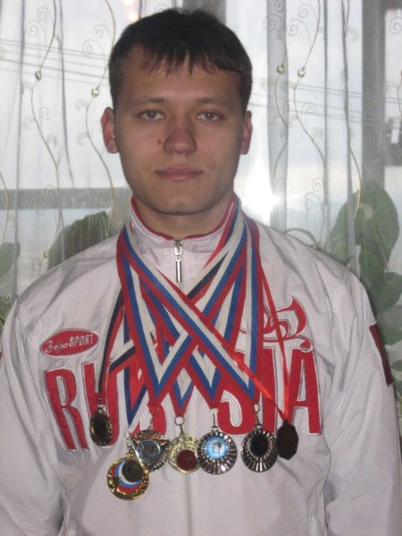 Денис Третьяков