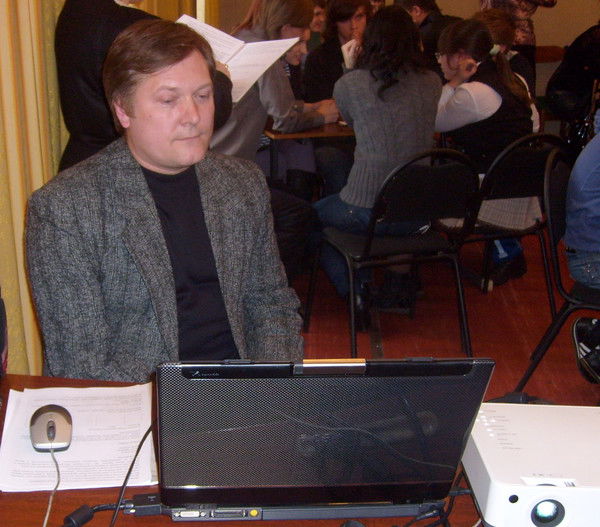 Игорь Медведев