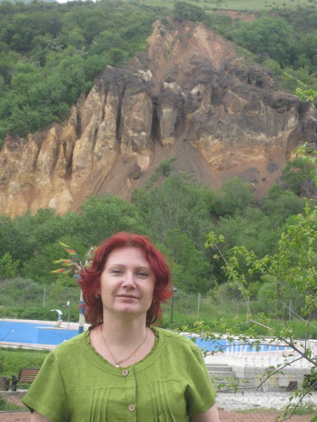 Елена Номировская