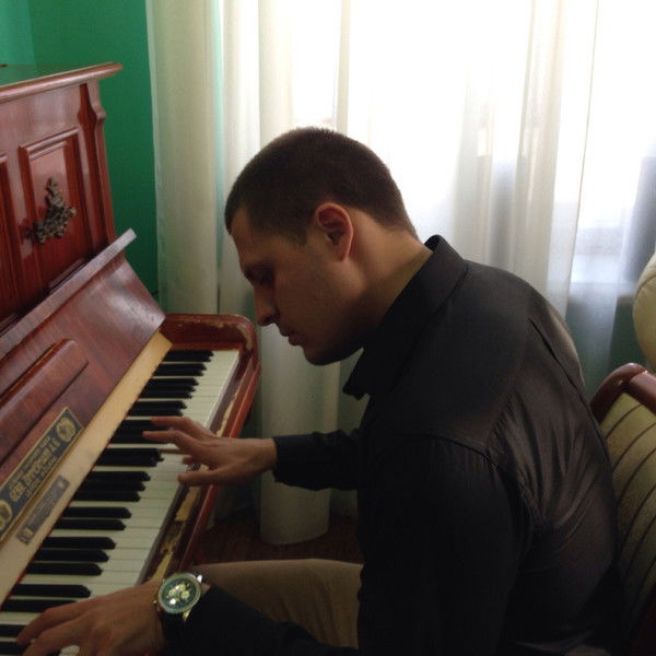 Дмитрий Попов