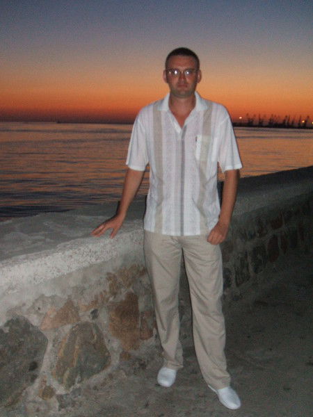 Александр Карпенко