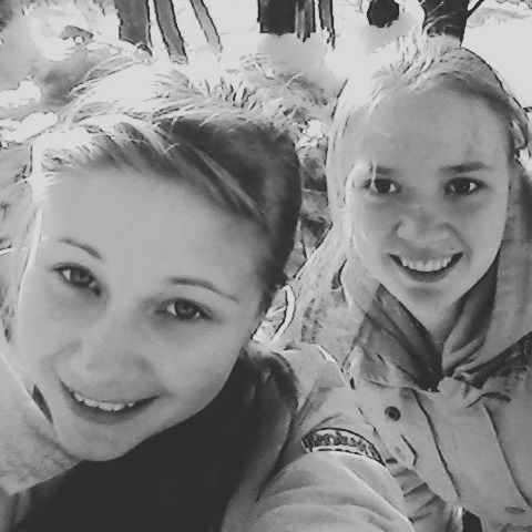 Оля Урлапова