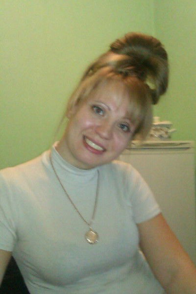 Галина Извекова