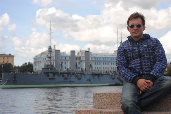 Володя Наумов