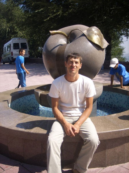 Юрий Назаренко